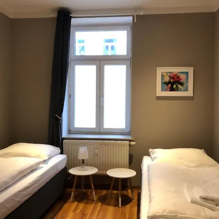 3 Für 6-8 Personen Zentrum Apartment Leipzig